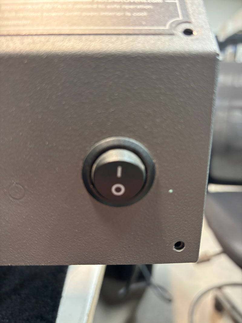 Hot Deals - READY TO USE - HS-18K-SPK-240 - Int. Dims-18"D x 6.5”W x 4.5"H